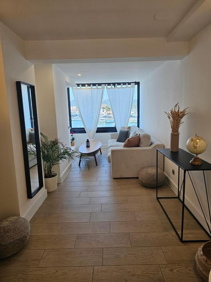 Appartement Tres Grand Deux Pieces Marines De Cogolin Extérieur photo